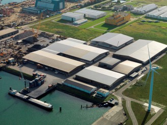 Access World Terminals breidt uit