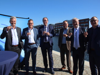 Inhuldiging vernieuwde Beurtvaartkade