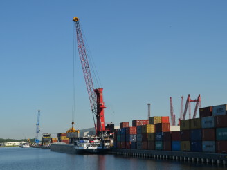 3MCT start bargedienst vanaf Axelse Vlakte