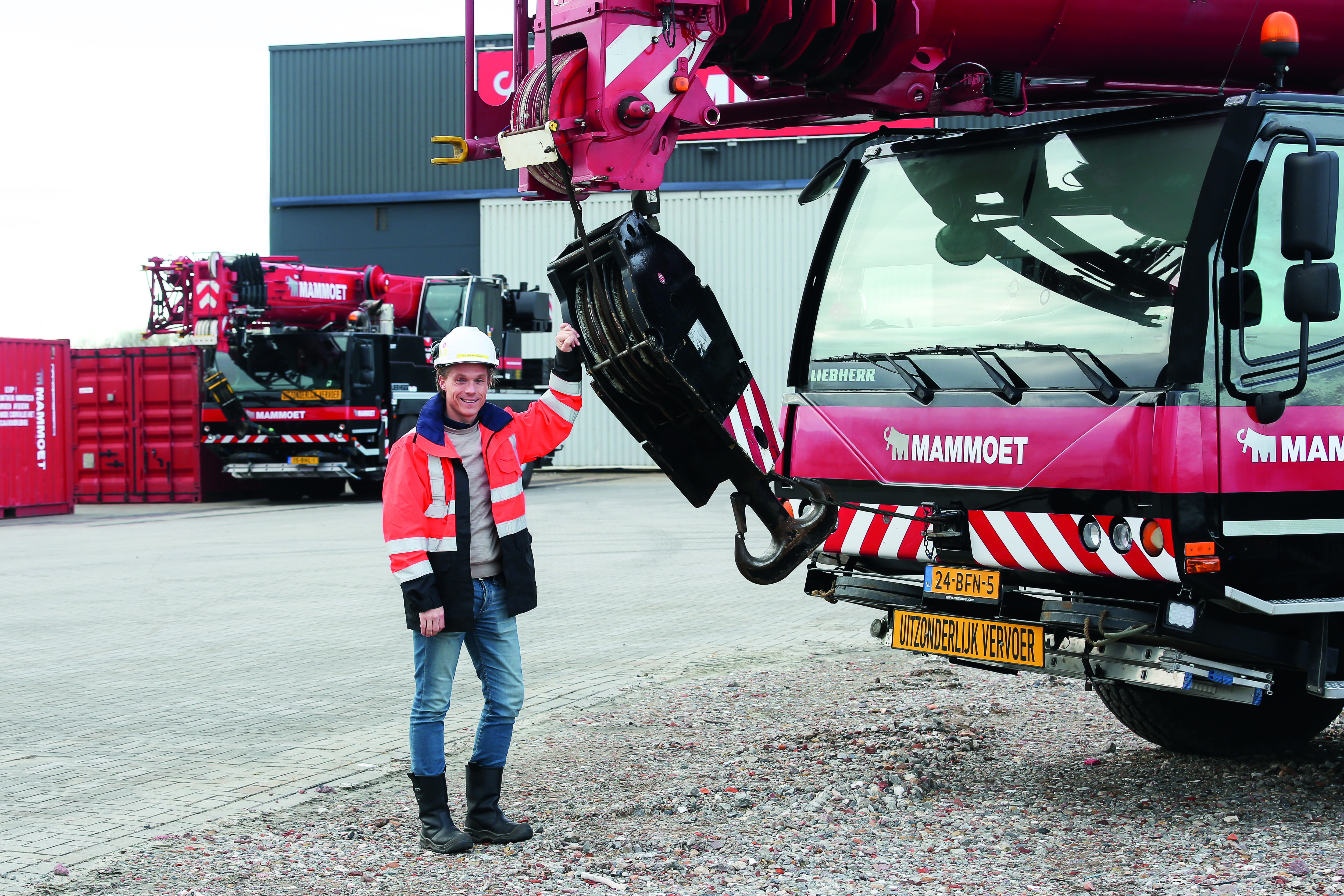 Portnews Mammoet HR 5
